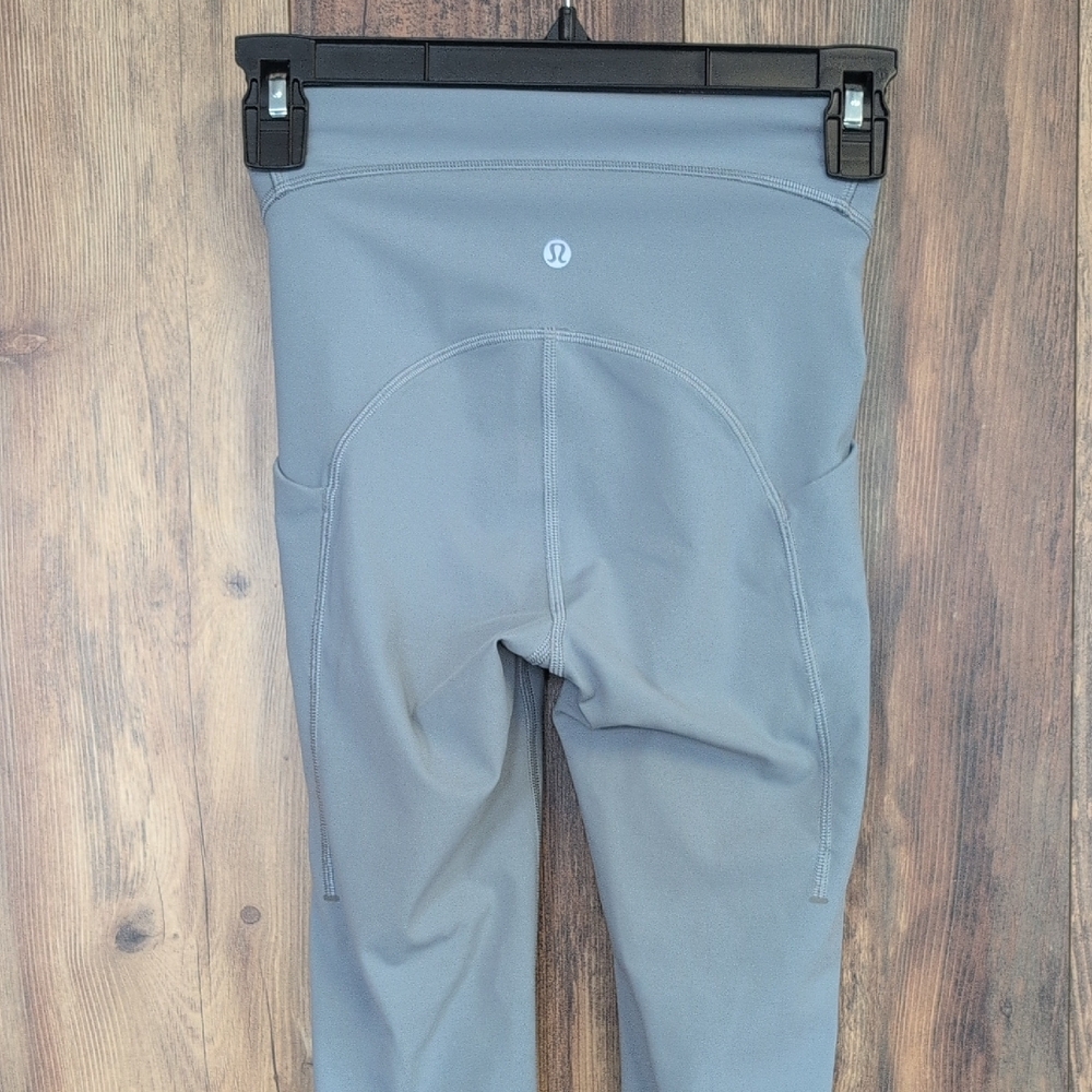 lululemon athletica Gray Leggings 2                Q130